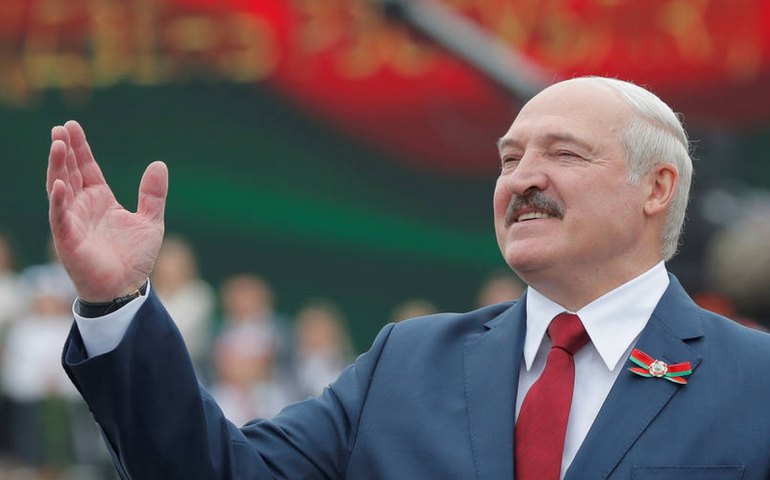 Alexander Lukashenko é reeleito na Bielo-Rússia, diz comissão eleitoral