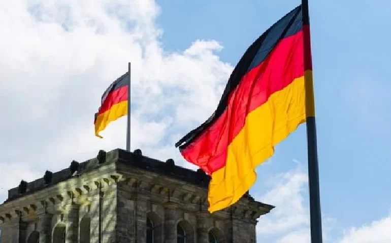 PMI de serviços da Alemanha avança a 51,6 em outubro e supera prévia