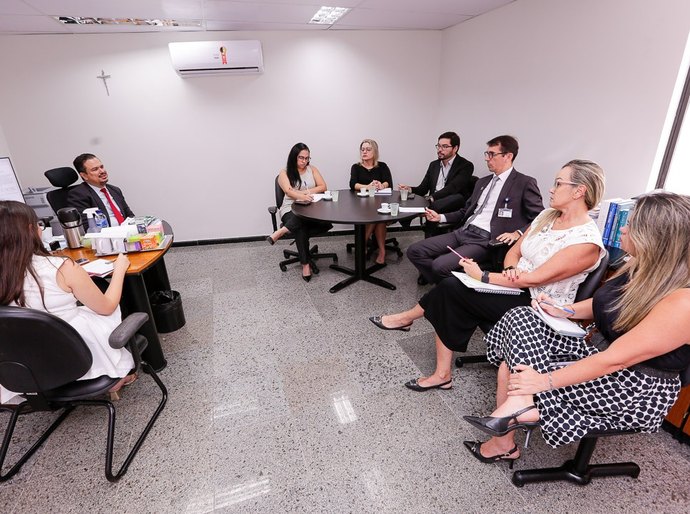 Comissão do TJAL debate otimização e revisão de procedimentos licitatórios