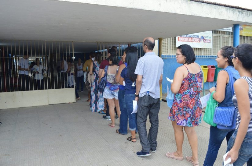 Concurso: aprovados do nível médio são convocados para prova de títulos
