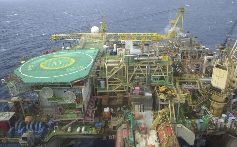 Mesmo com vazamento sanado, plataforma da Petrobras segue sem produção