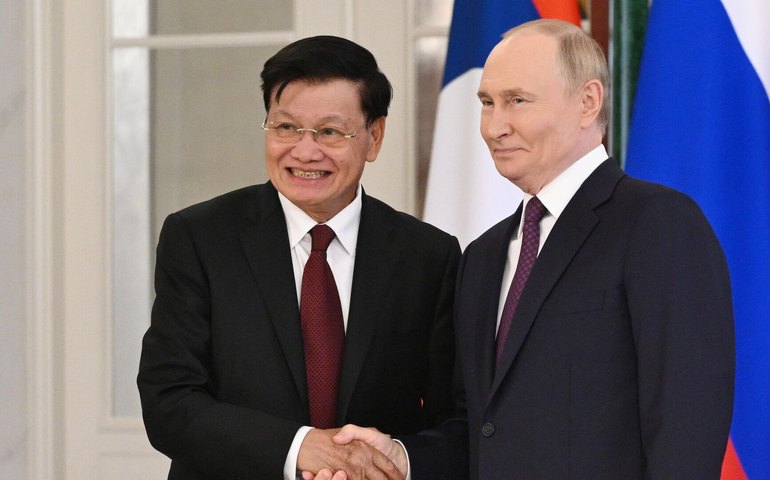 Rússia planeja estabelecer trânsito ferroviário com Laos através da China, diz Putin