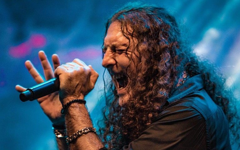 Show de vocalista da banda Angra abre a programação do Rock Pró Cultura em 2025 neste sábado (11)