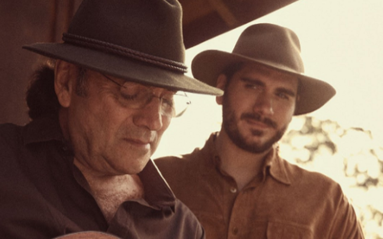 Almir e Gabriel Sater anunciam turnê conjunta “Pai e Filho”