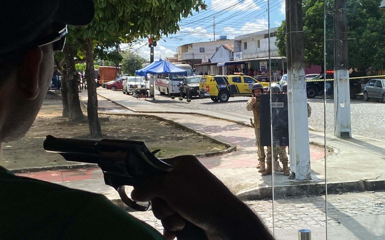 O negociador como alternativa tática entre a crise e a solução