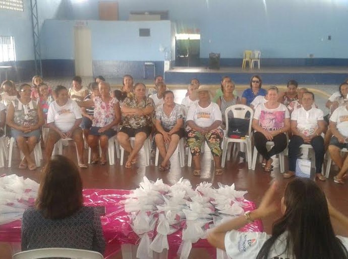 Mães participantes do NASF são homenageadas pela SMS