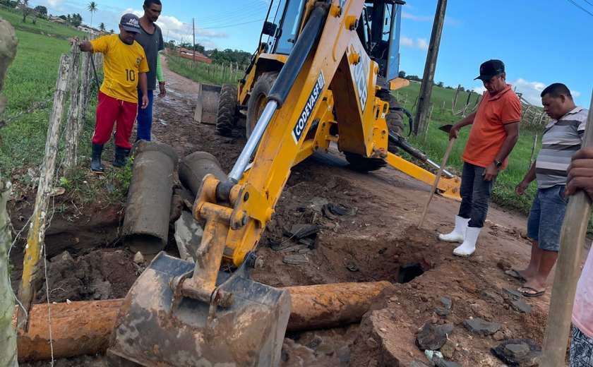 Prefeitura de Anadia recupera estradas da zona rural afetadas pelas chuvas