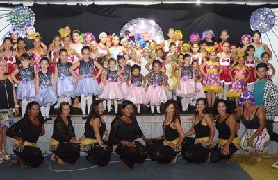 Recital de Ballet encanta o público na Escola Liege Rocha, em Coruripe
