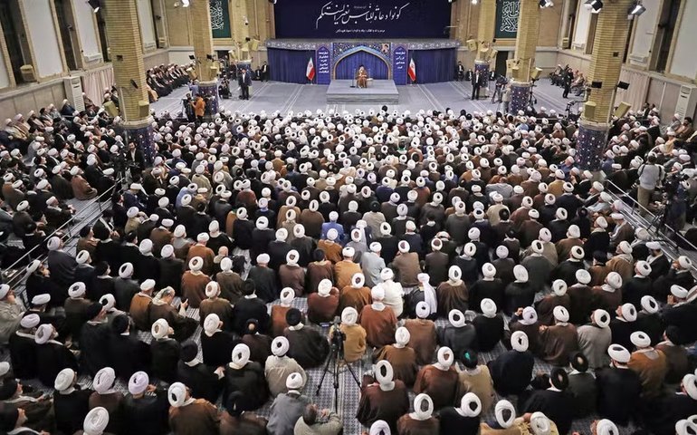 Paquistão acusa Irã de ter matado duas crianças em bombardeios aéreos