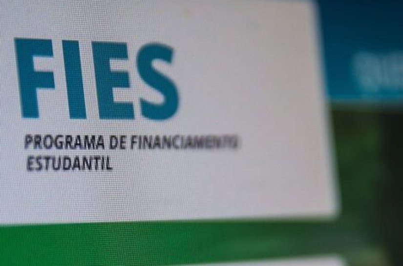 Caixa prorroga calendário de aditamentos do Novo FIES