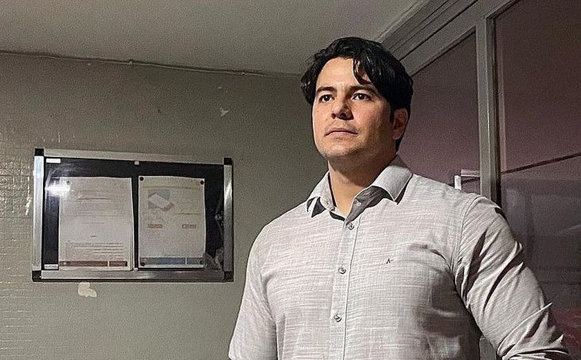 Vice-prefeito de Olinda relata ter sido feito refém na própria casa