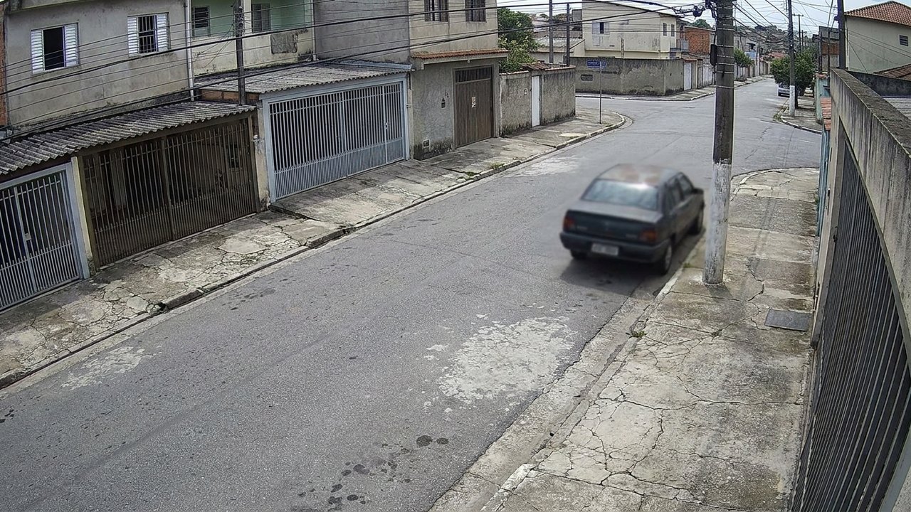 Câmera registra tentativa de sequestro de criança em Guaianases
