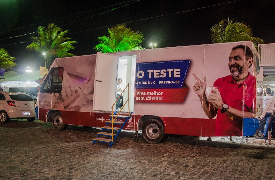 Unidade Móvel de programa IST/AIDS 