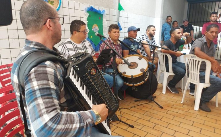 Arraiá na sede da Semas anima servidores