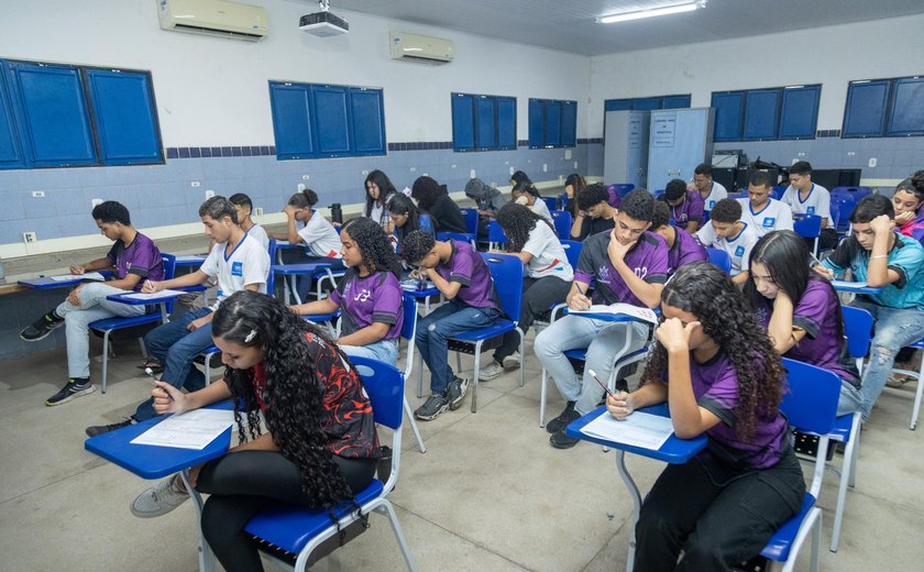 Rede estadual tem 21 medalhas na etapa nacional da Olimpíada Brasileira de Matemática das Escolas Públicas