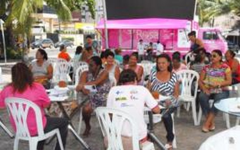 Campanha Outubro Rosa é encerrada e realiza mais de sete mil exames