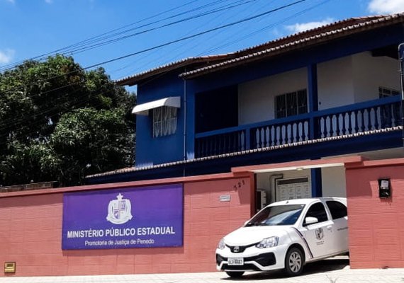 Contratação irregular de artista custou R$ 200 mil em Penedo