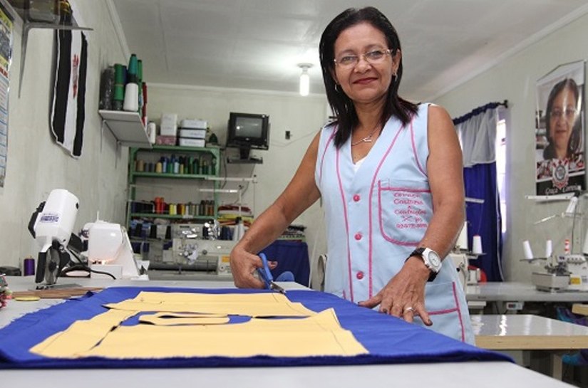 Garra e empreendedorismo de costureira alagoana é destaque em revista de circulação nacional