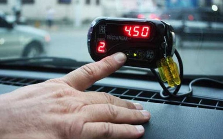 Maceió: 500 taxistas não realizaram aferição de seus taxímetros