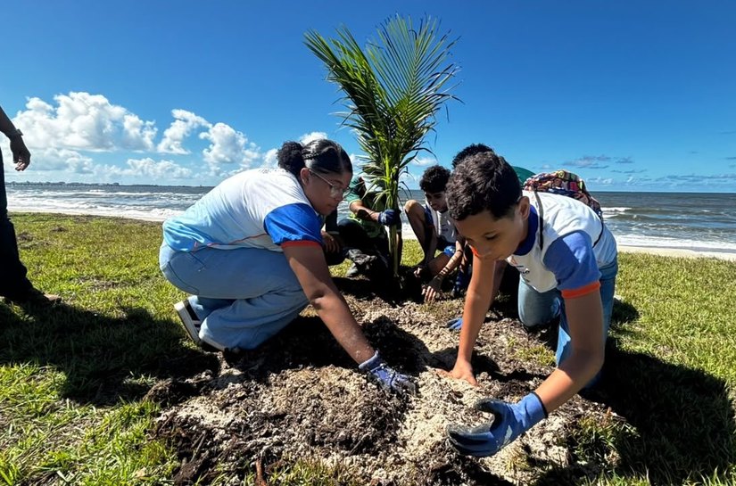 Projeto “Se tem Coqueiro tem Cuidado” é lançado no Pontal da Barra