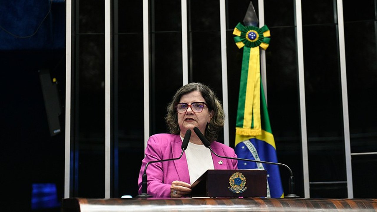 Teresa Leitão diz que projeto das fake news ajuda no combate à violência escolar