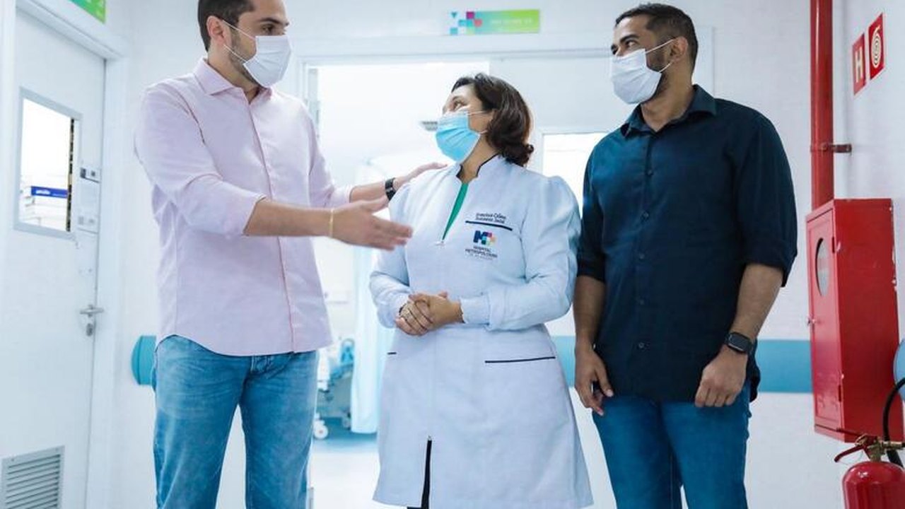 Paciente transferida de AM para tratar Covid-19 em AL se recupera e passa a trabalhar no hospital onde ficou internada
