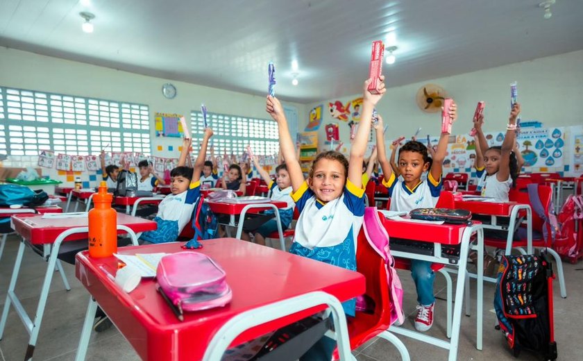 Arapiraca recebe da Unicef reconhecimento por Busca Ativa Escolar