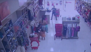 Loja atacadista é invadida por assaltante armado com escopeta em Aracaju