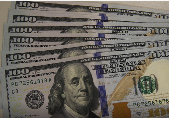 Dólar encosta em R$ 5,34 após ata de reunião do Banco Central dos EUA