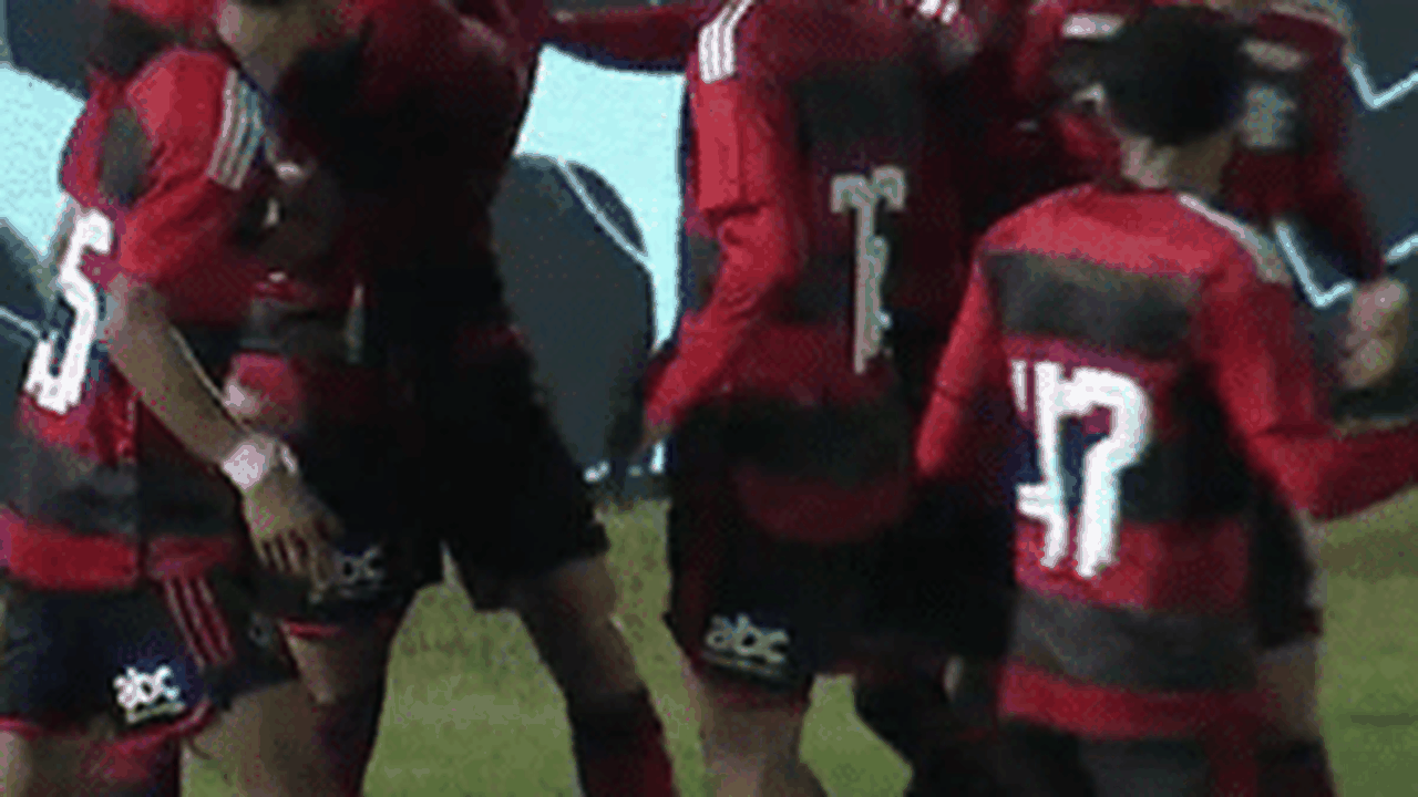 Mesmo desfalcado, Flamengo supera Náutico e segue vivo na Copinha