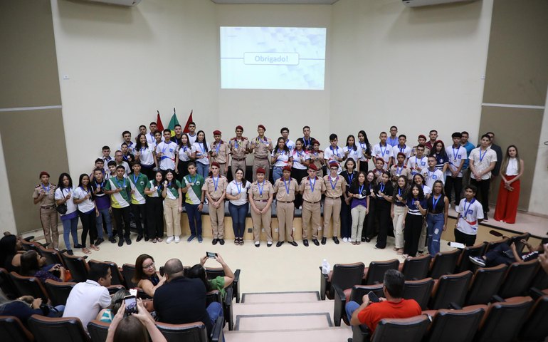  Colégio Tiradentes da PM-AL conquista 17 medalhas na Olimpíada Brasileira de Física para Escolas Públicas 