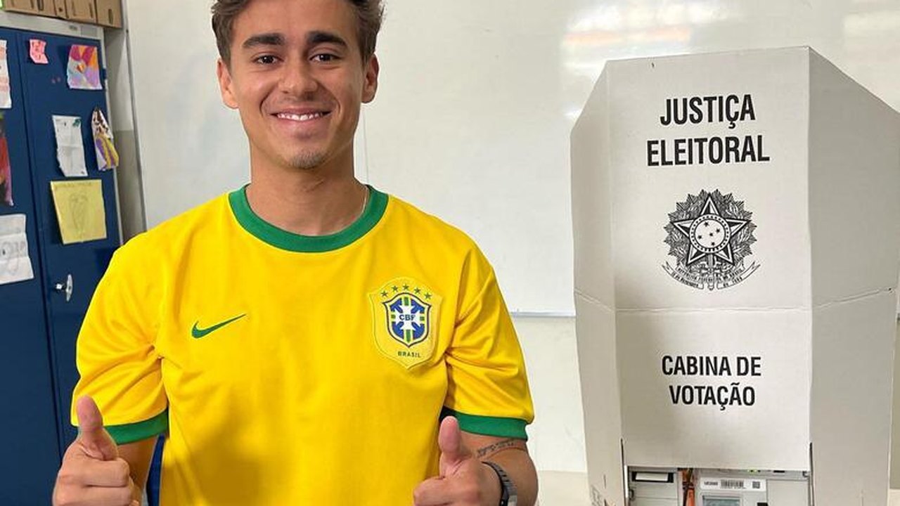 Bolsonarista Nikolas Ferreira tem contas retidas no Twitter e Instagram