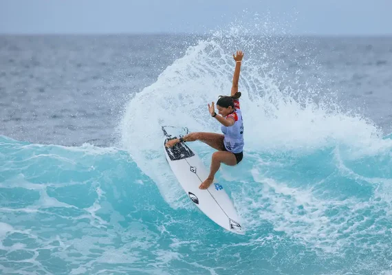 Liga Mundial de Surfe terá novo formato em 2006 e final no Havaí