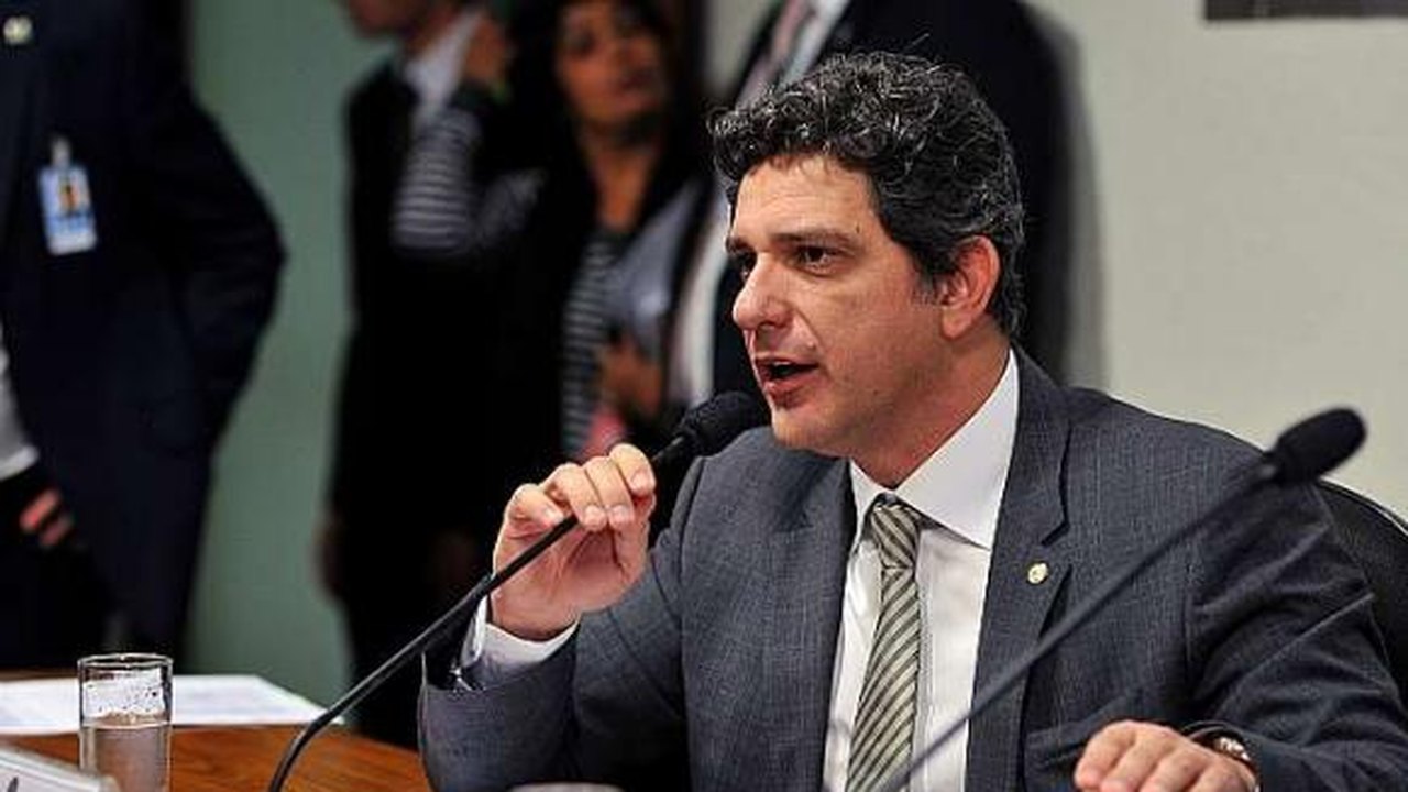 Projeto de Lei propõe que governo controle preços de próteses e órteses
