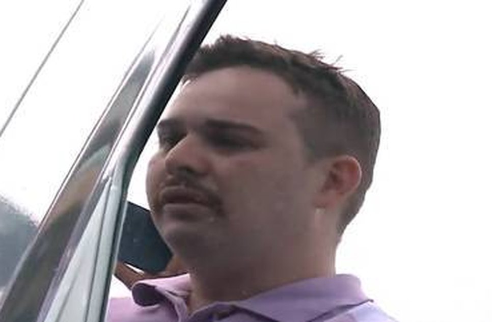 Homem é preso após furar olhos da ex-companheira para não enxergar outros homens