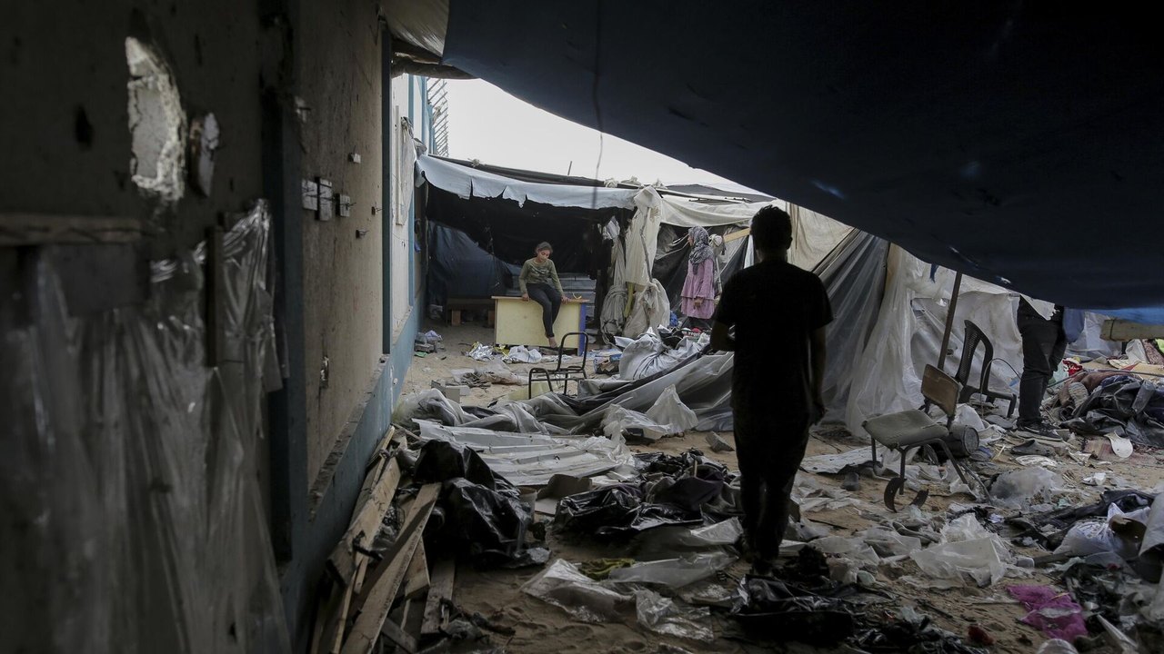 Plano de Trump para Gaza guarda muitas armadilhas e não resolve o futuro do enclave, diz mídia