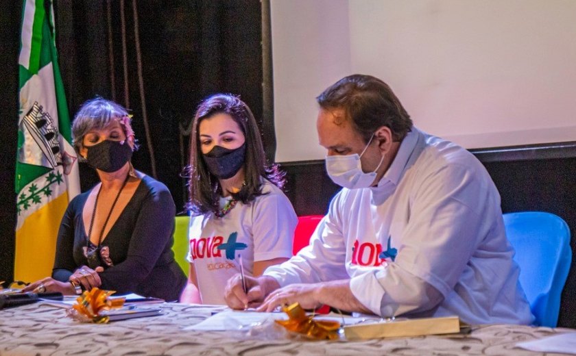 Arapiraca lança programa para ampliar oportunidades e fortalecer a Educação