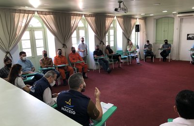 Comissão Administrativa do Centro discute melhorias para o Comércio de Maceió