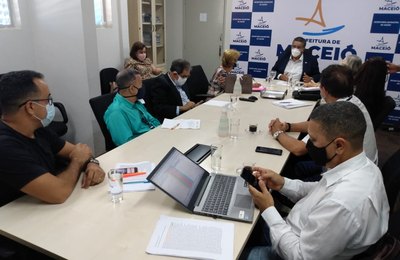Saúde pactua medidas para fiscalização em clínicas odontológicas