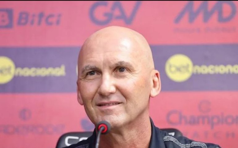 Sob pressão, e em queda na Série B, Sport demite Dal Pozzo