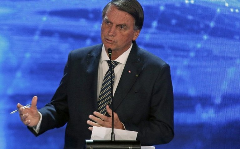 Bolsonaro ataca decisão de Moraes contra empresários: ‘canetada de vagabundo’