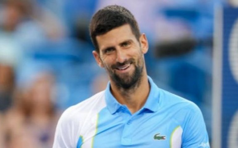 Alcaraz e Djokovic estão na final em Cincinnati; Gauff encara Muchova pelo título