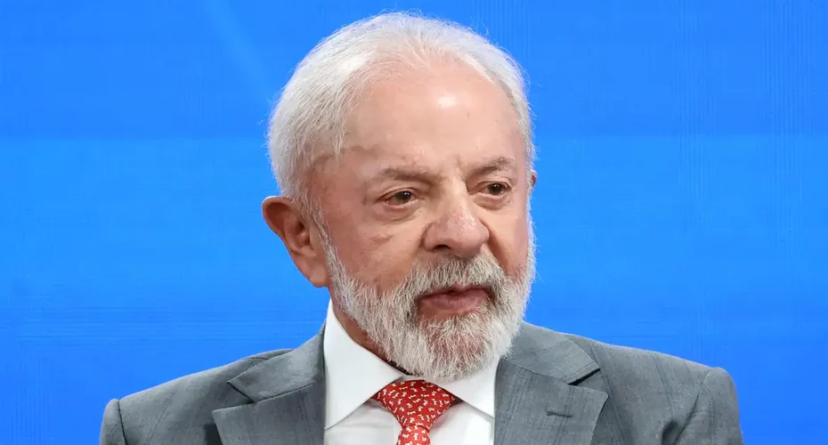 Lula reúne STF, BC, PF e Receita para debater combate ao crime