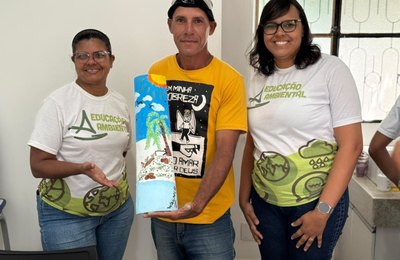 Oficina transforma telhas antigas em objetos decorativos e promove inclusão social no Centro Pop