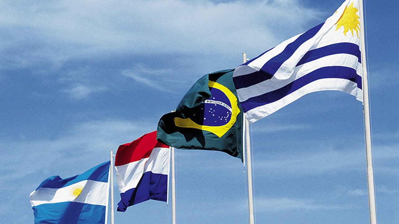 Brasil anuncia redução de 10% em Imposto de Importação para fora do Mercosul