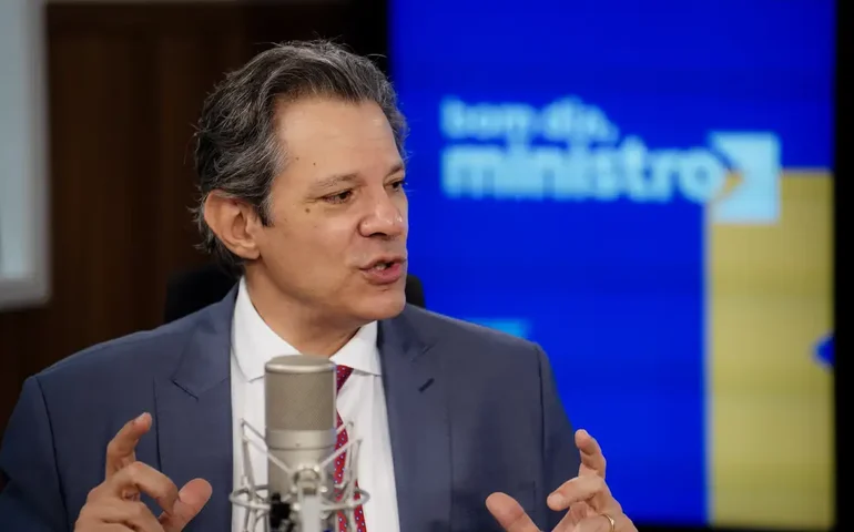 Haddad diz que continua ministro até 2026, mas ressalta que atribuição que é do presidente
