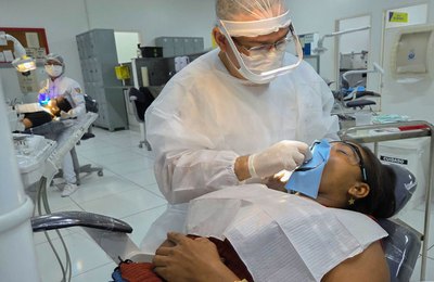 Centro Universitário oferta triagem gratuita em serviços odontológicos