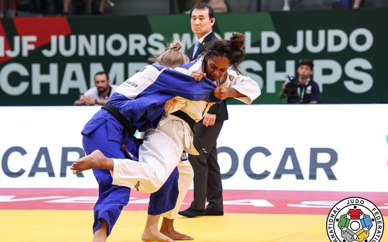 Nauana Silva é 7ª, mas Brasil fica sem medalhas no 2º dia do Grand Slam de Paris de judô
