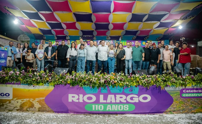 Cultura e tradição tomam conta das ruas nos 110 anos da cidade.