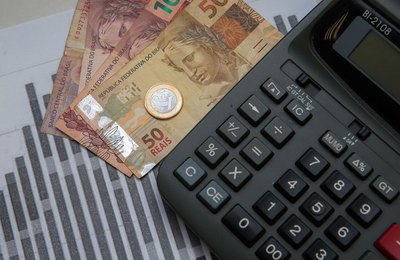 Inscrições abertas para programa que ajuda a conectar jovens a oportunidades de emprego